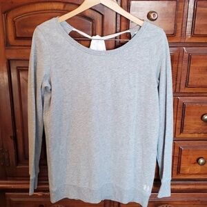 Victoria’s Secret Open Back Long Sleeve Gray Shirt/Sweatshirt Medium